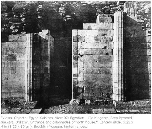 Северный дом. Колоннада при входе в храм. Погребальный комплекс фараона Джосера.