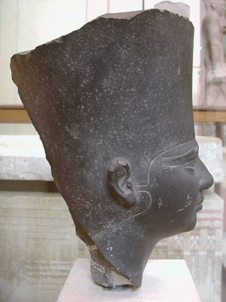Голова статуи фараона Усеркафа. Каирский музей. Зал 47.