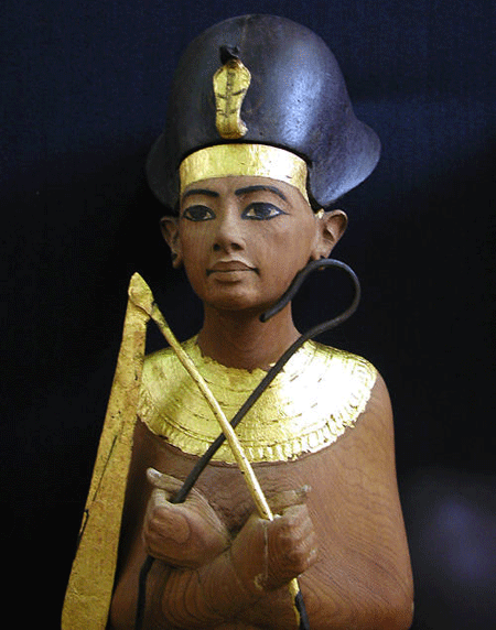 Деревянная фигурка Тутанхамона. Каирский музей.