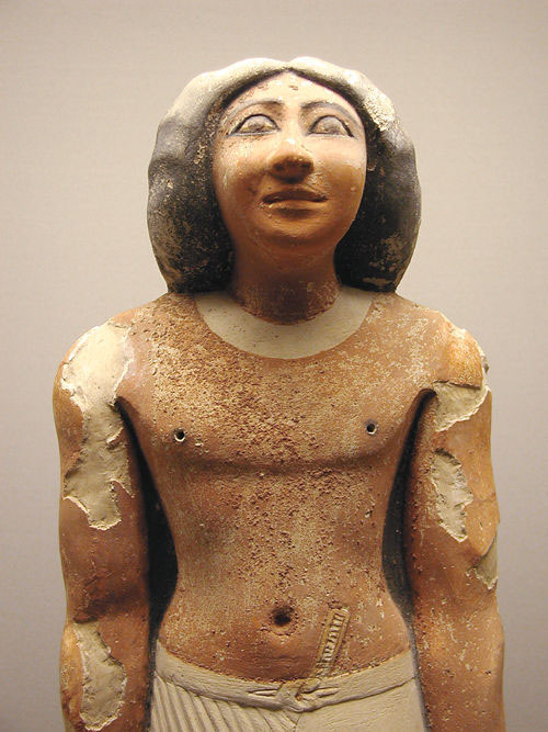 Статуя времен Древнего царства. Каирский музей .