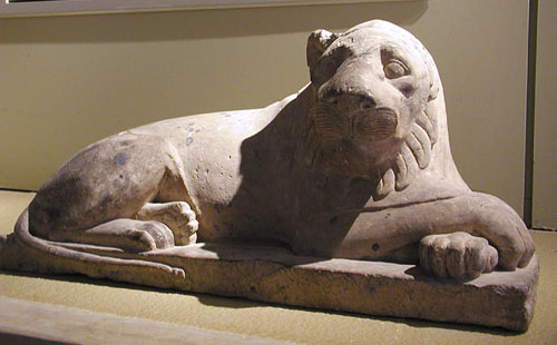 Статуя Сфинкса. Каирский музей .
