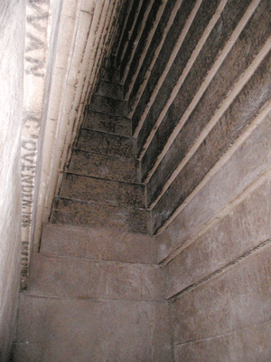 Потолок первой камеры Северной пирамиды Снофру