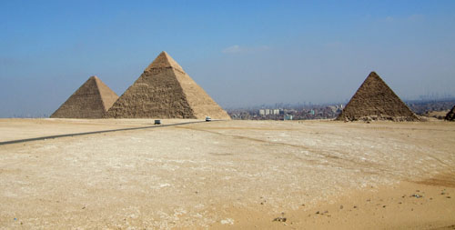Пирамиды Гизы. Общий вид на три пирамиды