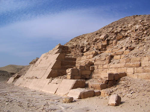 Пирамида Униса. Южная сторона.