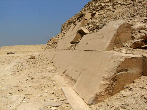 Пирамида Униса.