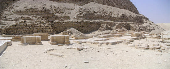 Погребальный храм фараона Джосера.
