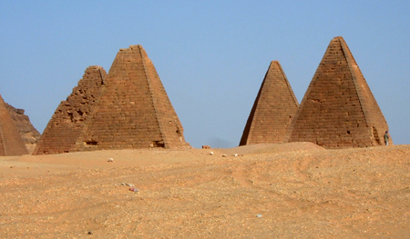 Пирамиды Донголы. Судан.