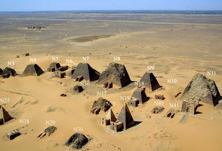 Нумерация древних пирамид Мерое. По Лепсиусу.